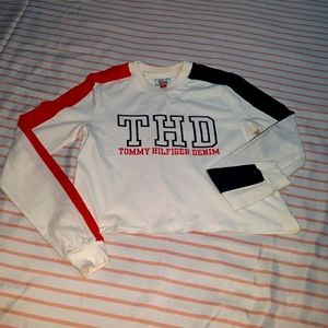 Long sleeve crop top